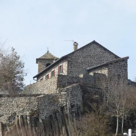 Casa di campagna Familial Avec Cour, Ping-pong, Proche Lyon Et Clermont-ferrand - Fr-1-582-330