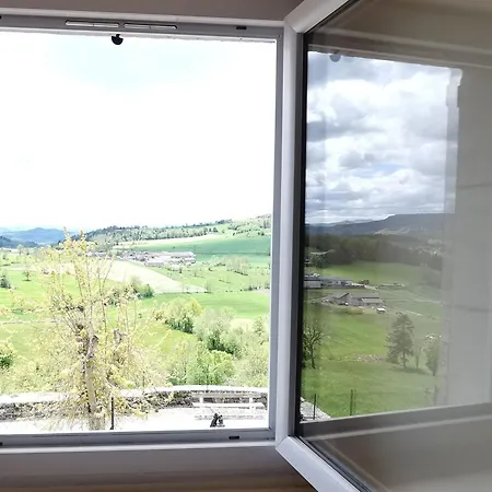 Familial Avec Cour, Ping-pong, Proche Lyon Et Clermont-ferrand - Fr-1-582-330 Casa di campagna